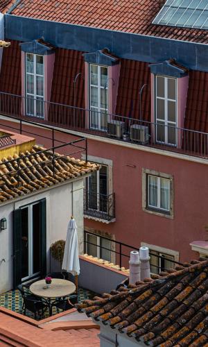 Caen las ventas de viviendas en Portugal pero aumentan los precios según Confidencial Inmobiliario