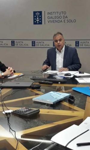A Xunta e o concello de Mos analizan as alternativas para desenvolver vivendas protexidas no municipio