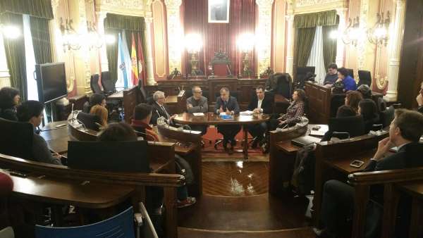  A Xunta expuxo as actuacións públicas en vivenda nas xornadas organizadas polo Colexio de arquitectos