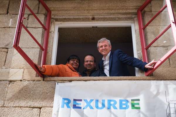 Rueda destaca que a Xunta xa está a traballar no compromiso de duplicar o parque público residencial de Galicia ata chegar ás 8.000 vivendas en 2028