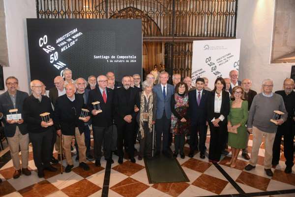 Rueda pon en valor o papel fundamental dos arquitectos galegos á hora de impulsar a vivenda pública e a rehabilitación