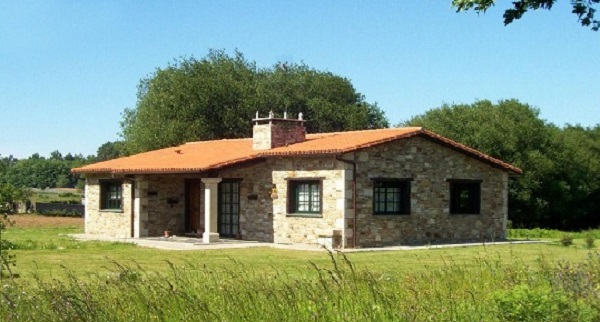 O decreto de vivendas de uso turístico de Galicia cumpre o seu primer ano de vigor o que consolida a esta comunidade como un destino responsable