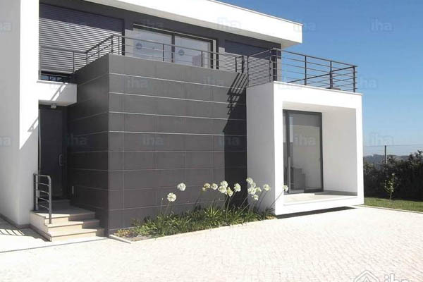  A compañía Airbnb rexistrou 80 vivendas máis de alugueiro turístico das que están inscritas na Xunta