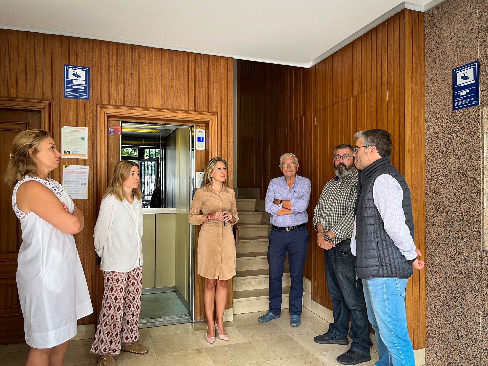 Martina Aneiros recorda que ata o 17 de xullo poden solicitarse as axudas para mellorar a accesibilidade en viviendas e edificios residenciais