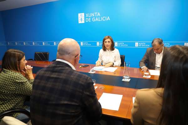  Ángeles Vázquez e o alcalde de Noia analizan vías de colaboración en materia de vivenda