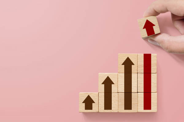 El precio de la vivienda en venta sube un 5,6%, pero vuelve a caer en las grandes ciudades