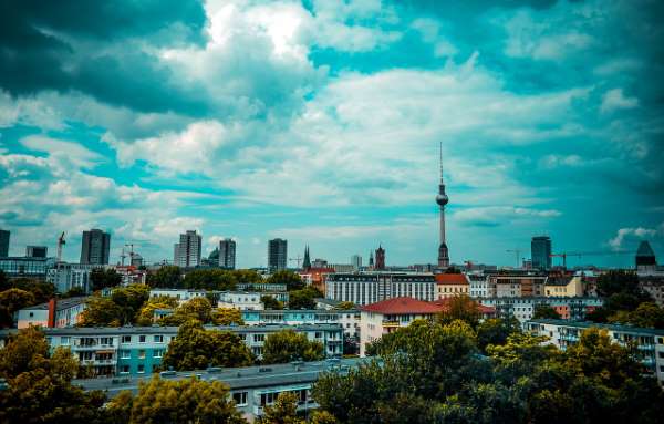 Os alugueiros en Berlin creceron un 11% no último ano, segundo o portal inmobiliario ImmoScout24
