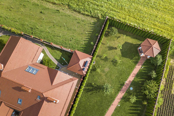 Idealista identifica un aumento del 14 % en el interés por alquiler chalets en las afueras de las grandes ciudades españolas 