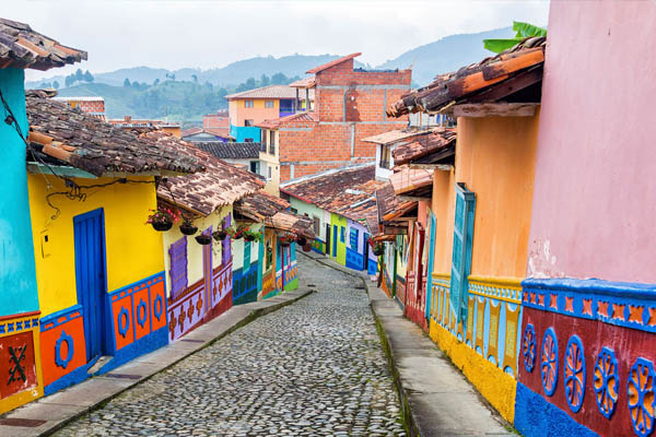 En Colombia comercialízanse 42.052 vivendas de interese social novas, unha porcentaxe inferior á de 2017