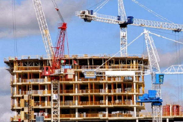 A compravenda de vivendas españolas desacelera o seu avance ata un 2% no mes de xuño