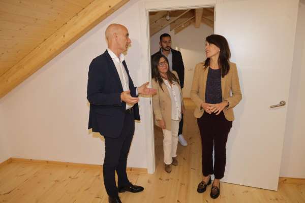 A Xunta inviste 150.000€ na rehabilitación de dúas vivendas en Curtis para destinalas a alugueiro social