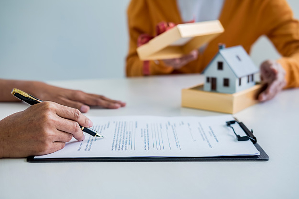 La Organización de Consumidores y Usuarios no aconseja la compra de vivienda sobre plano