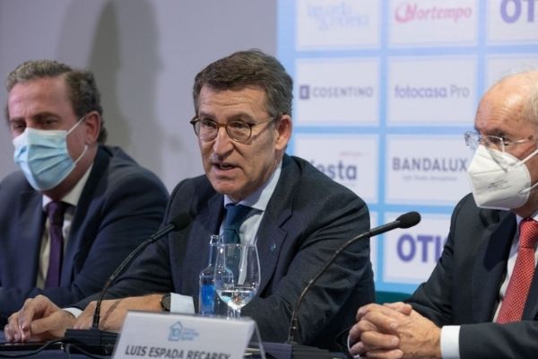 Feijóo resalta que a Xunta acaba de prorrogar o Consorcio Casco Vello de Vigo no que leva investidos 29 M€