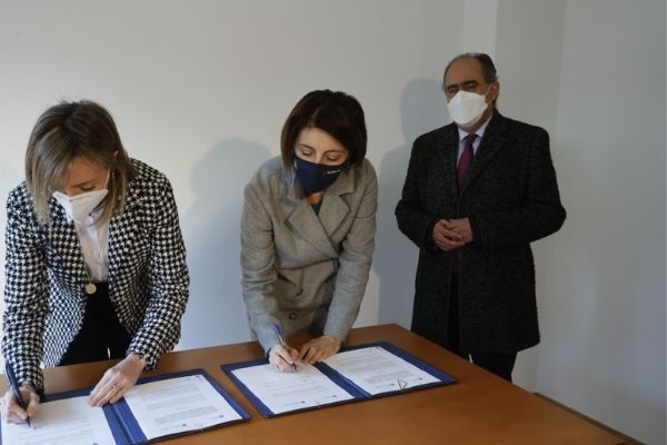  A Xunta rehabilita unha ducia de vivendas en Ferrol e Viveiro para promover a integración de familias desfavorecidas