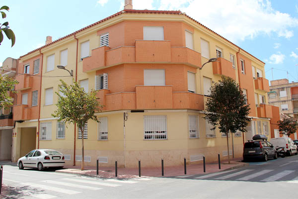 A Xunta duplicará as axudas para incentivar a incorporación de pisos baleiros ao programa de alugueiro