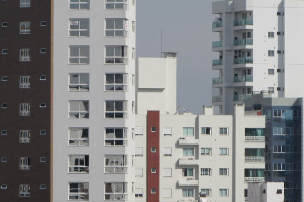 En Galicia hai que destinar o salario de 7,2 anos para adquirir unha vivenda de tipo medio