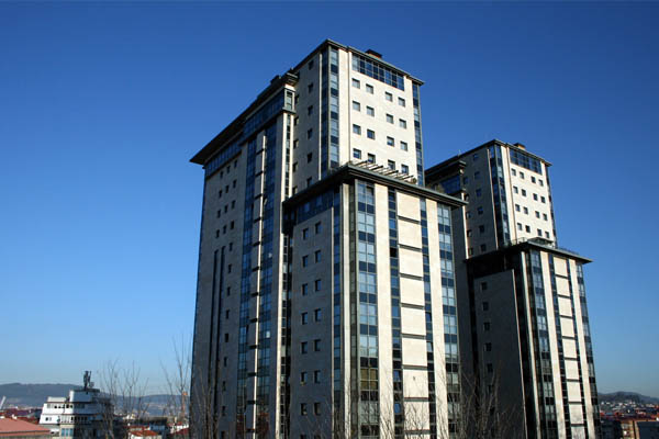  Galicia rexistra a quinta maior caída interanual da compra de vivendas entre comunidades