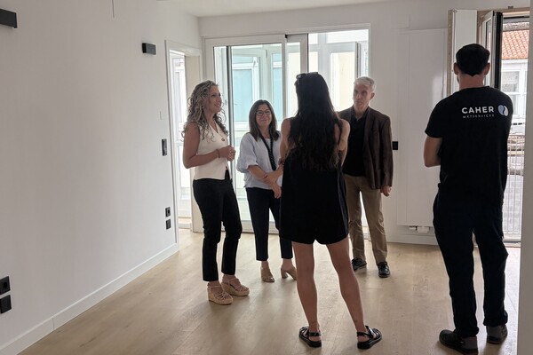 A Xunta entrega unha nova vivenda rehabilitada no barrio de Ferrol vello ao abeiro do Plan Rexurbe
