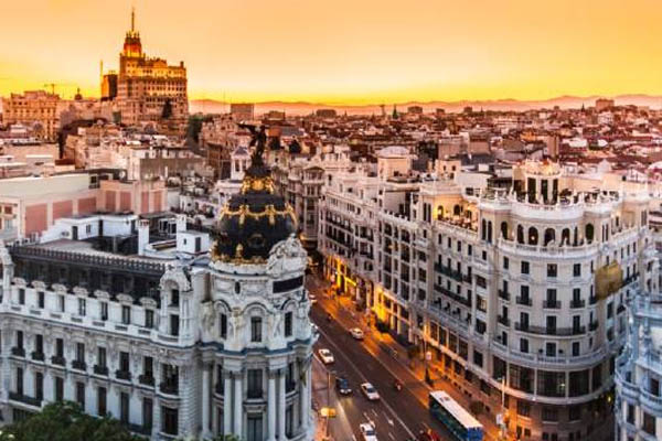 A rentabilidade da vivenda española diminue ata o 7,4% segundo un estudio de Idealista