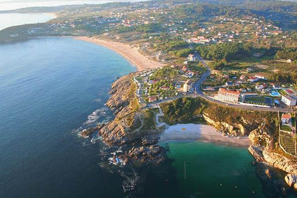  O Consello da xunta autoriza a sinatura do convenio para o desenvolvemento do plan estatal de vivenda en Galicia , que suporá destinar preto de 107 millóns de euros a axudas ata 2021