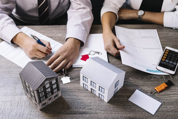 La Asociación de Inmobiliarias con Patrimonio en Alquiler desarrolla programas de ayudas para viviendas en mercado libre 