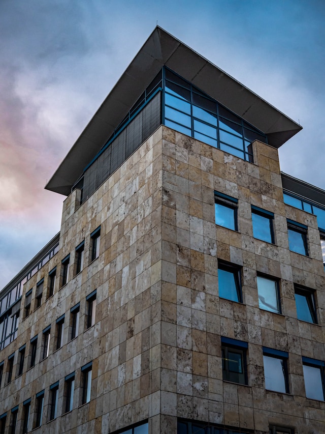 O Goberno da Coruña de Inés Rey poñerá en marcha un plan de vivenda co que se crearán 4.000 vivendas entre 2024 e 2030 na cidade