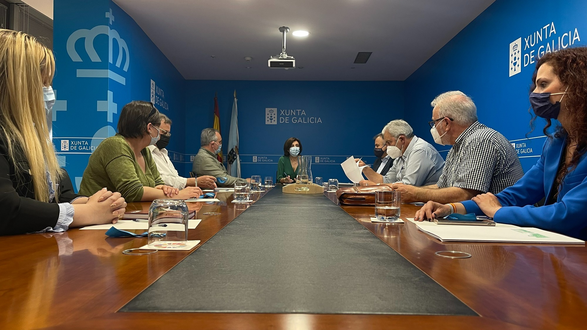 A Xunta suma o apoio das asociacións veciñais á súa demanda dunha reforma lexislativa que ofreza seguridade xurídica fronte á ocupación de vivendas