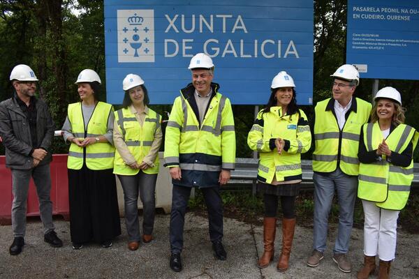 A Xunta instala unha pasarela peonil paralela á ponte da estrada OU-150 en Cudeiro, en Ourense