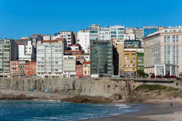  A escalada dos prezos da vivenda en Galicia intensifícase ante a escaseza de oferta, segundo Idealista