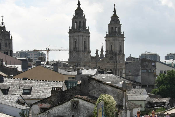  Un total de 251 familias lucenses benefícianse das axudas da Xunta para a rehabilitación de edificios de promoción pública