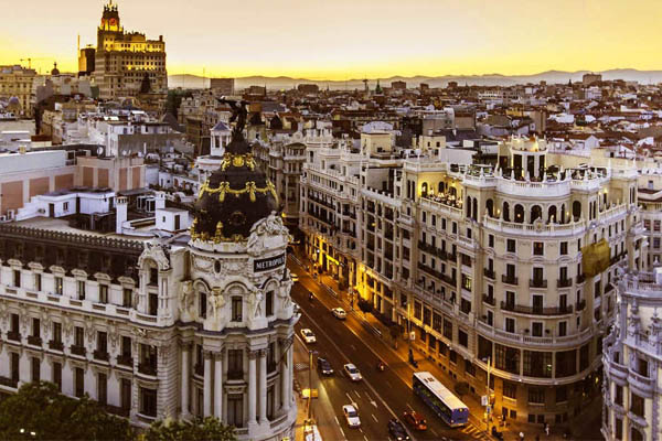 O prezo da vivenda española usada mantense sen cambios en outubro, segundo Fotocasa