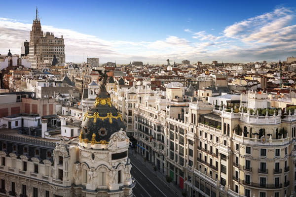 Madrid saca a concurso 26 parcelas municipais para a construción de máis de 2.000 vivendas en aluguer a prezo asequible