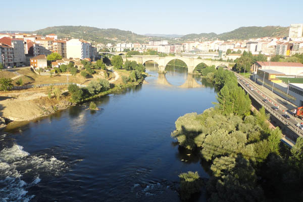 Os incentivos da Xunta impulsaron a adxudicación de 140.000 metros cadrados de solo empresarial na provincia de Ourense con bonificacións de máis de 4,5 millóns de euros