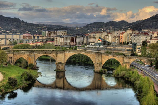 216 solicitantes registrados para solicitar vivienda pública en el municipio de Ourense