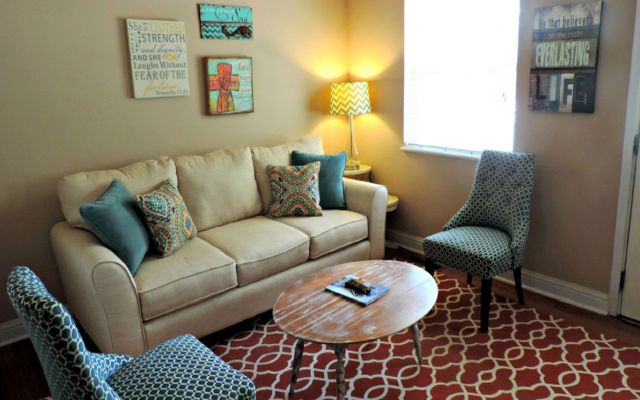 A Xunta esixe ao Concello da Coruña unha revisión caso por caso de cada piso turístico que queira clausurar