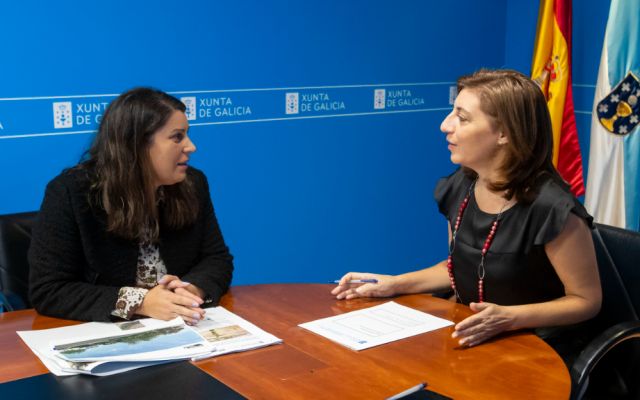 A Xunta e o concello de Vilariño de Conso avalían o proxecto municipal para rehabilitar inmobles na rúa San Martiño e destinalos a vivendas