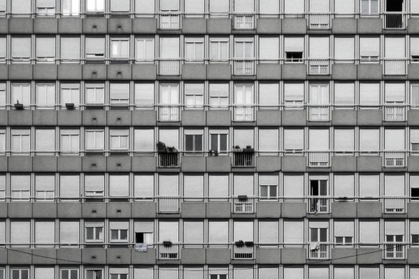 Para o 23J os partidos prometen alugueiro social e público, plan antiokupas ou censurar a Nova Bauhaus