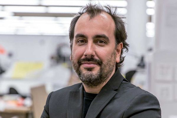 Pablo Lorenzo-Eiroa, un dos maiores expertos do mundo en IA e arquitectura, ofrecerá unha conferencia na sede do COAG na Coruña