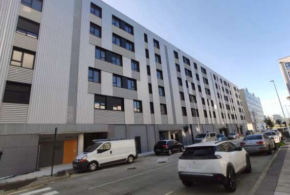 A Xunta convocará unha poxa para adxudicar 142 locais comerciais e 369 prazas de garaxe propiedade do IGVS en edificios residenciais de promoción pública