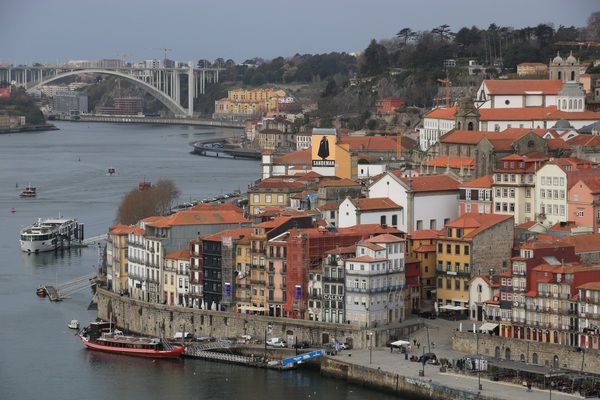 Portugal eleva a máis de 28.000 as solucións habitacionais do Plan de Recuperación e Resiliencia e prevé chegar ás 40.000