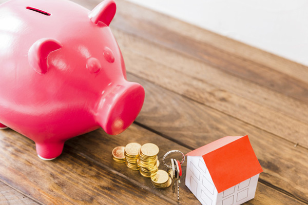 O prezo da vivenda de segunda man baixa un -0,5% en abril en España