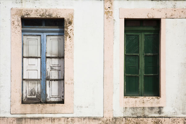 Medio Ambiente destaca que en menos de cuatro años se dispusieron más de cien inmuebles al amparo del programa de rehabilitación de antiguas viviendas de maestros