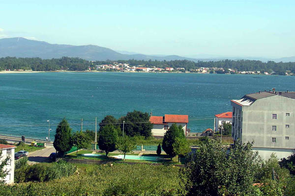 A Plataforma Stop Desahucios Barbanza informa que seguen a producirse desafiuzamentos en toda a ría de Arousa