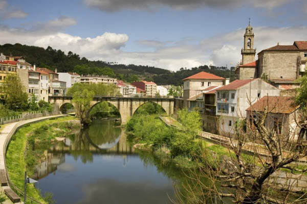 Abierto el plazo para la presentación de ofertas para la adquisición de inmuebles en el casco histórico de Ribadavia 