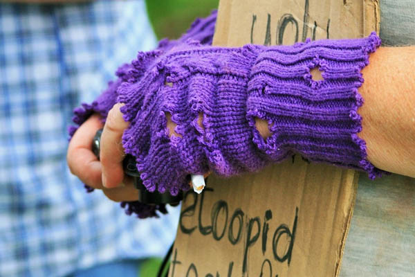 Na cidade de Ferrol, Cáritas organizou unha marcha polo seu centro e leu un manifesto pola campaña de persoas sen fogar