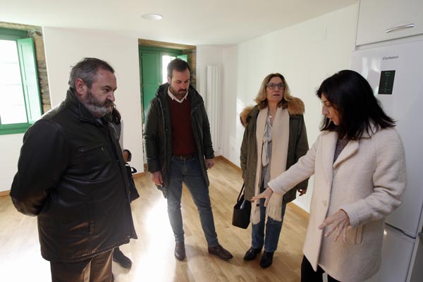 Medio Ambiente solicitará al Ayuntamiento la cesión de varios inmuebles en las cercanías del Pazo de Doña Urraca para dinamizar este barrio de Lugo