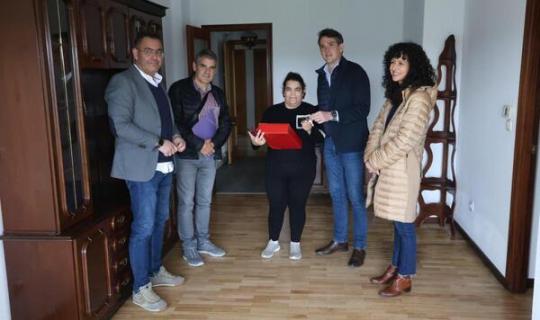 A Xunta entrega catro vivendas de promoción pública en réxime de alugamento en Monforte de Lemos