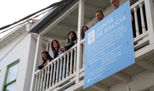 A Xunta entrega en alugueiro a menores de 36 anos dúas vivendas públicas acadadas coa rehabilitación de inmobles no centro histórico de Betanzos