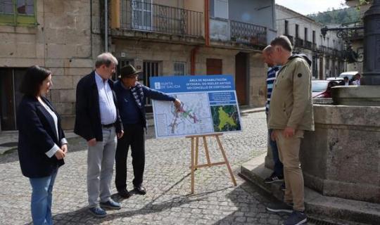 Manuel Pardo salienta o compromiso da Xunta co desenvolvemento do Concello de Cortegada