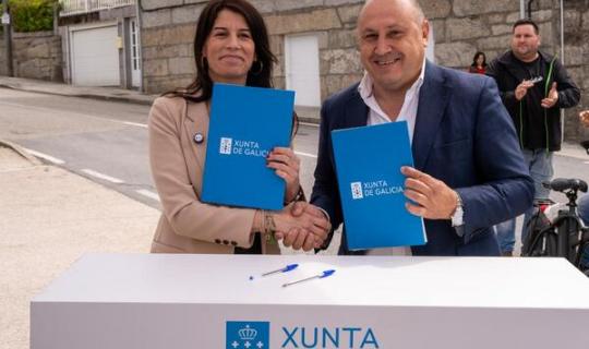 A Xunta sela co Concello de Arbo a colaboración para humanizar a rúa Vázquez Estévez ao abeiro do Plan Hurbe, que suporá un investimento total que roldará os 455.000 euros